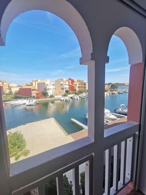 Superbe Studio Renove Avec Piscine Et Vue Marina Le Barcarès Екстериор снимка
